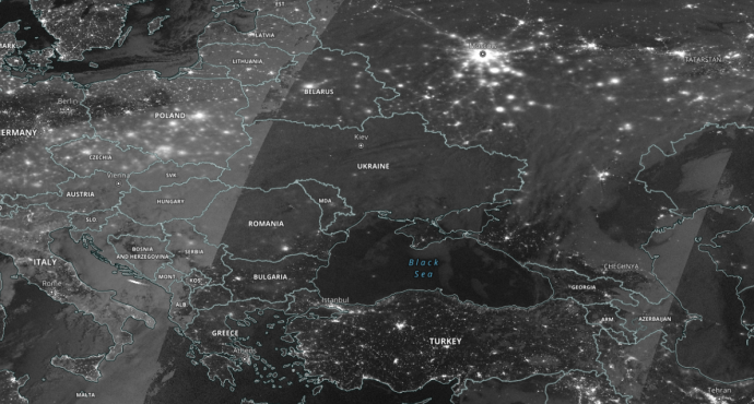 
NASA показало спутниковый снимок обесточенной Украины
