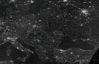 
Блэкаут в Украине зафиксировали из космоса (фото)
