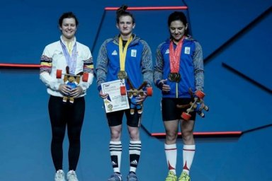 
Харьковские тяжелоатлетки завоевывают медали чемпионата Европы
