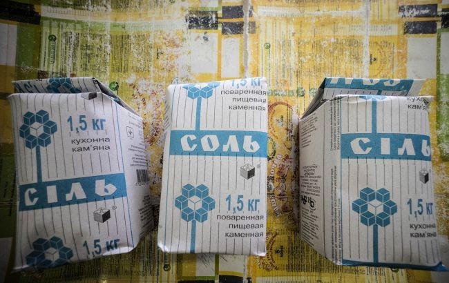 
Дефицит соли в Украине: стоит ли покупать и по какой цене
