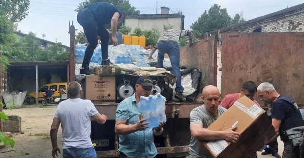 
«Харьковские теплосети» доставили гуманитарную помощь в Херсон
