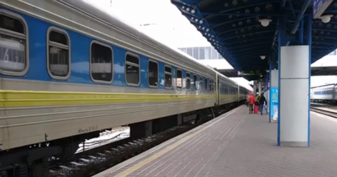 
Укрзализныця запускает новый поезд между Киевом и Ужгородом: график
