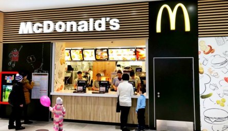 McDonald's открыл еще пять заведений в Киеве и возобновил работу еще в двух городах