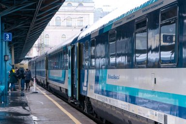 Новый поезд из Украины в Вену: удобный и комфортабельный