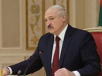 Лукашенко поразмышлял о санкциях против Украины