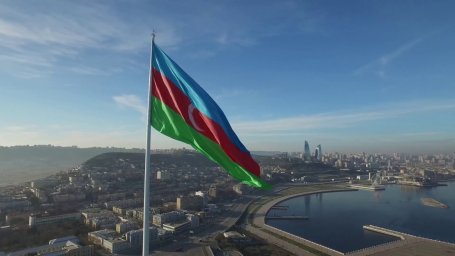 Украинцы смогут оставаться в Азербайджане неограниченное время