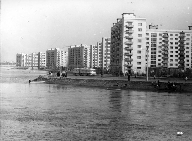 Русановка во время наводнения в апреле 1970 г.