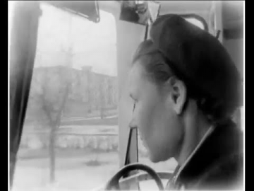 Город Харьков 1967 года. Рассказ о вагоновожатой одного из маршрутов.