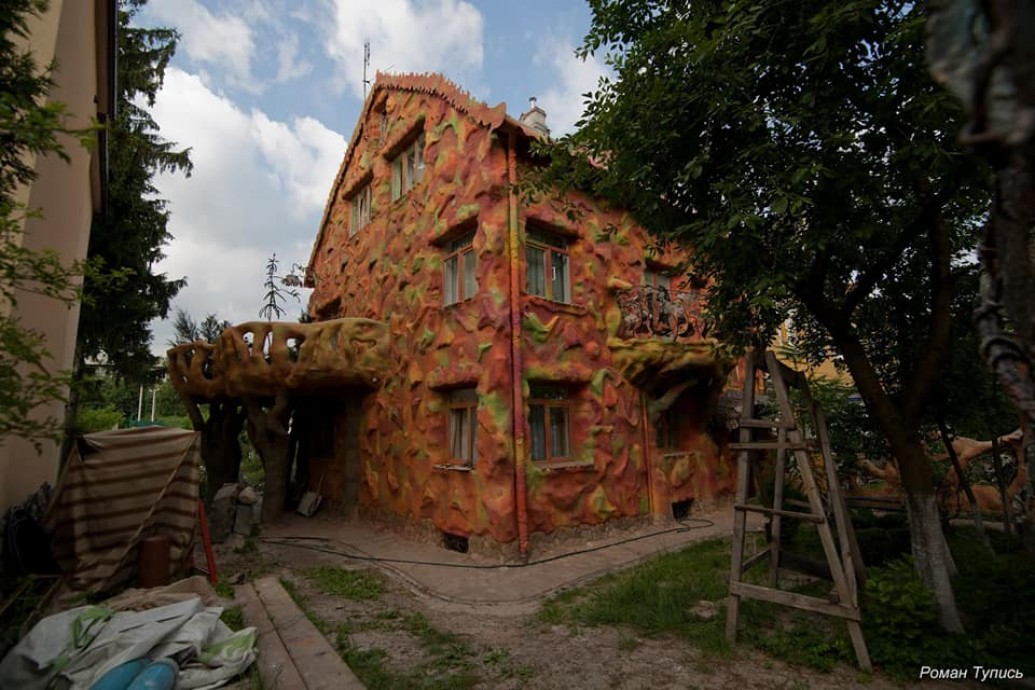 Пластилиновый домик: Сказка в сердце Львова