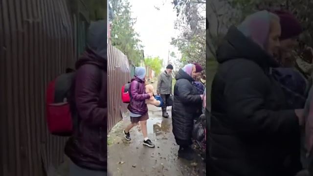 Евакуація під обстрілами: як з Яківлівки у Дружківці вивозили дітей та цивільних (21 жовтня 2026)
