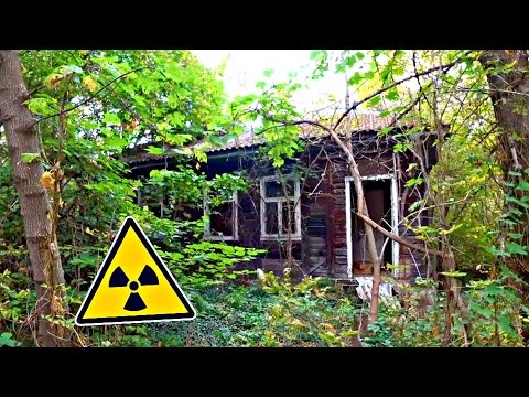 Нашли супер сохранившийся ДОМ в Чернобыле и там РАБОЧИЙ ТРАКТОР