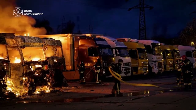 Харківщина: внаслідок масованої ворожої атаки сталися пожежі, загинула людина, є постраждалі